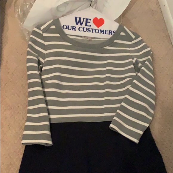 Dress - Picture 1 of 3